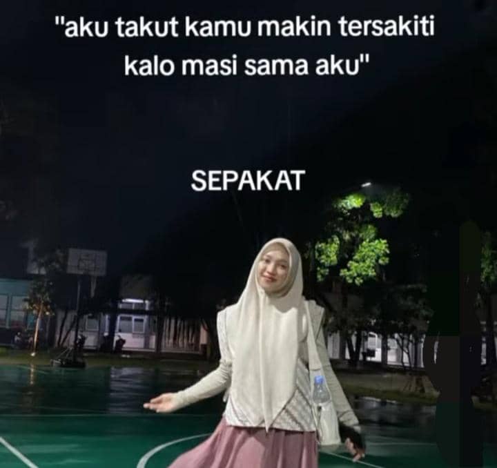 meme sepakat 