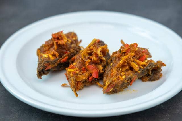 Resep Daging Sapi Goreng Bumbu Cabai Rawit, Pedas Gurihnya Nendang!