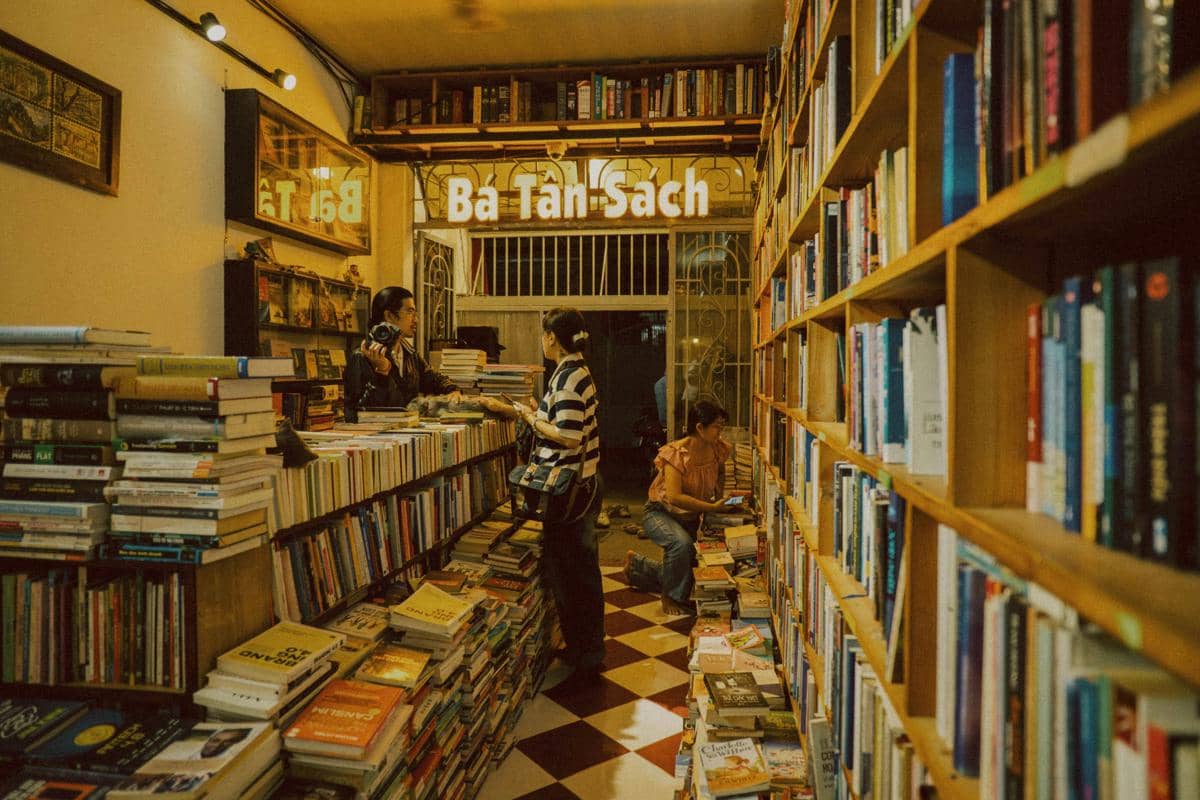 4 Toko Buku Bekas di Surabaya, Banyak Koleksi dan Terjangkau