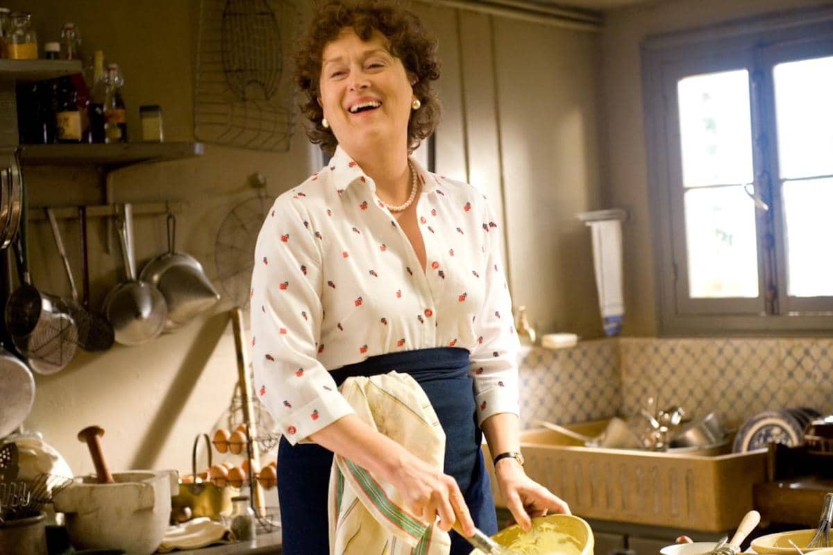 Meryl Streep dalam film Julie & Julia