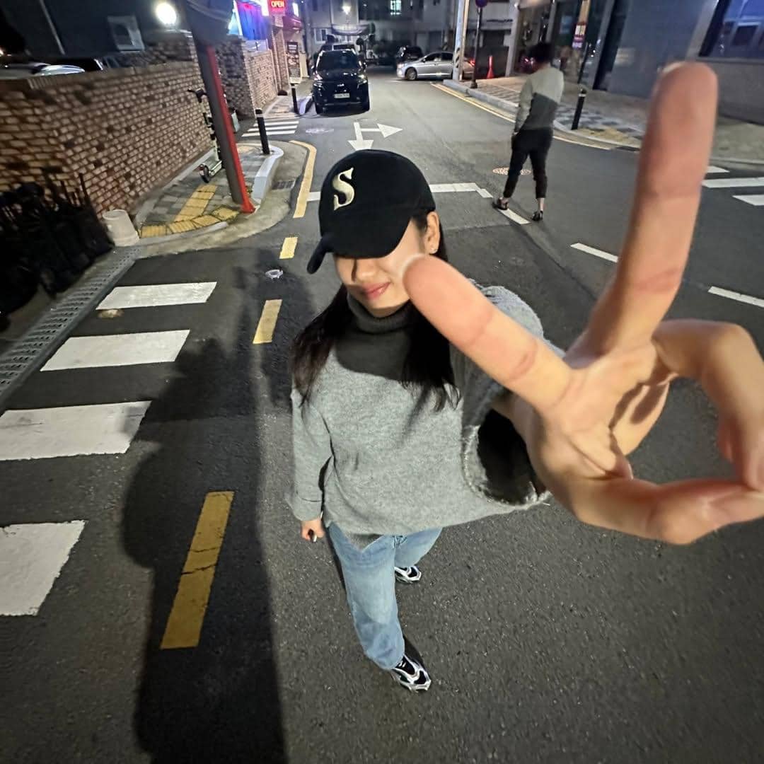 inspirasi OOTD kasual ala An Se Young 