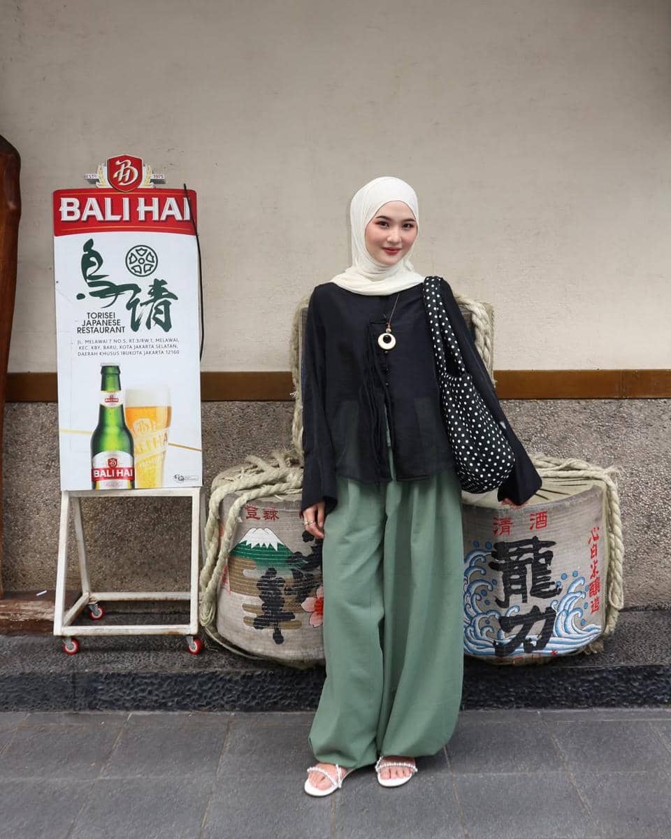OOTD ke Kafe ala Intan Ghazella