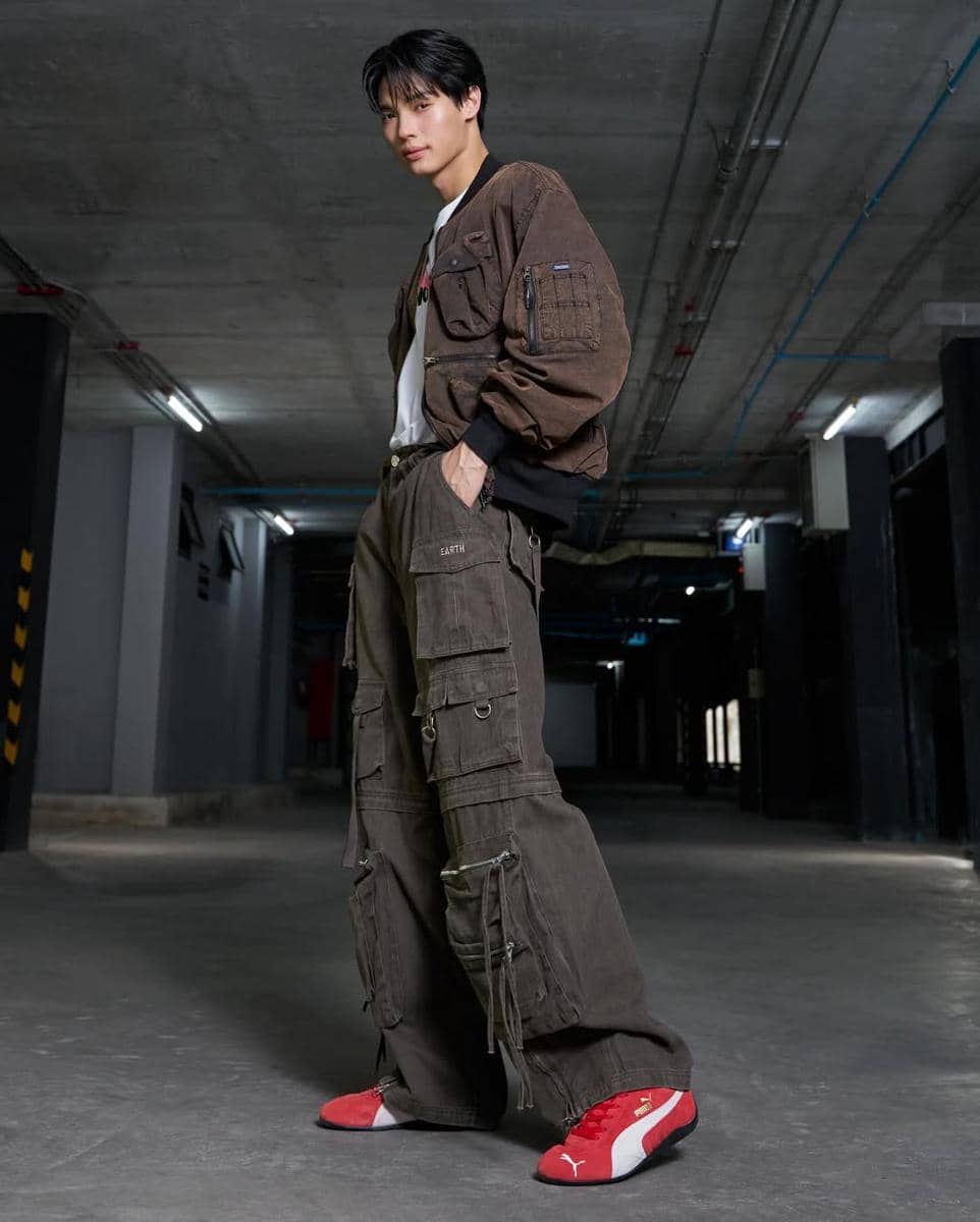 OOTD Sporty Sneakers ala Win Metawin