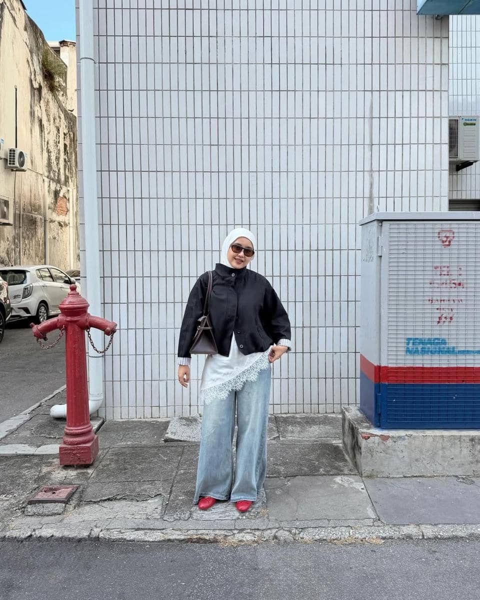 OOTD Loose Jeans ala Meilan Indrajati