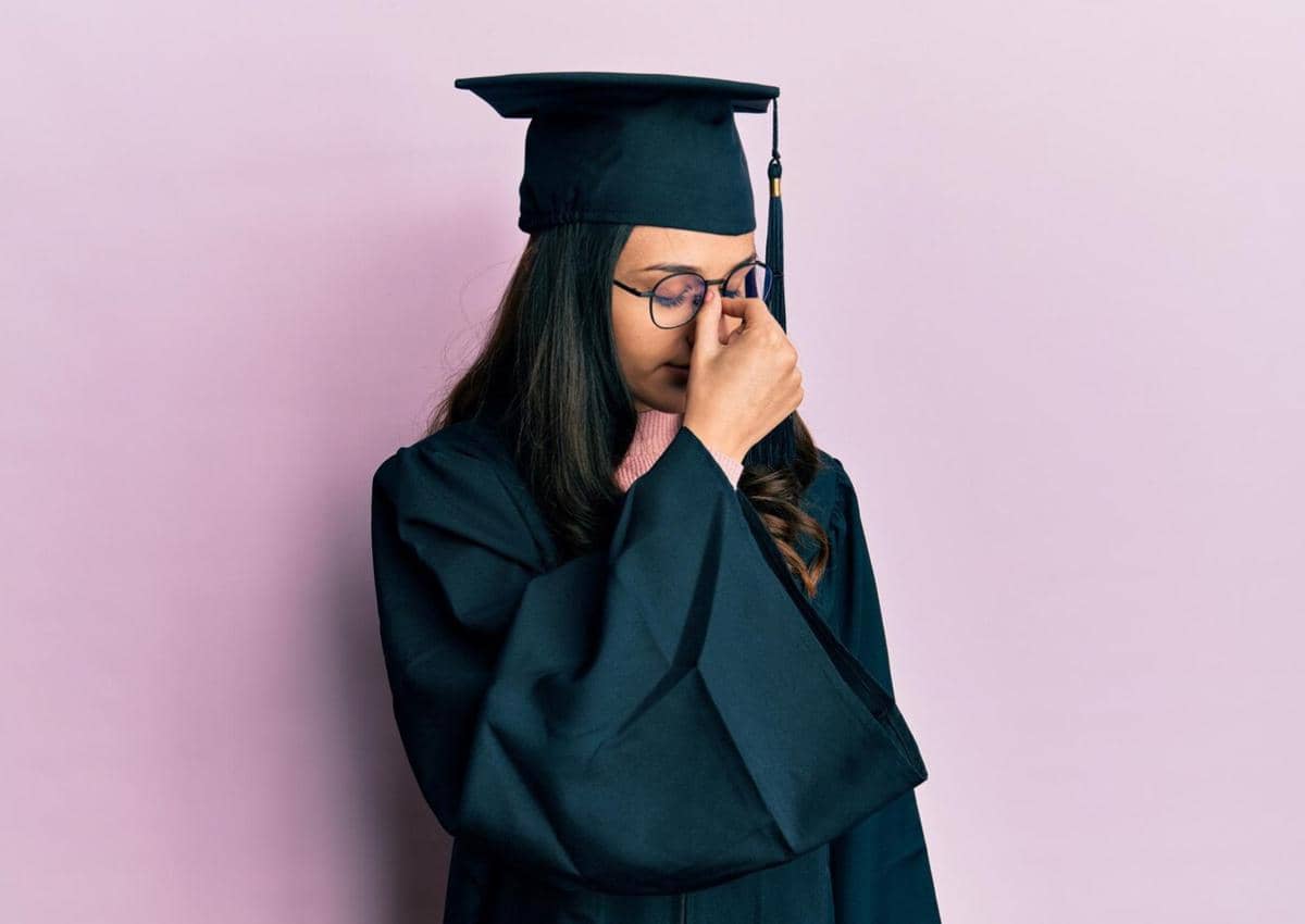 5 Realitas Tak Menyenangkan yang Dihadapi setelah Lulus Kuliah