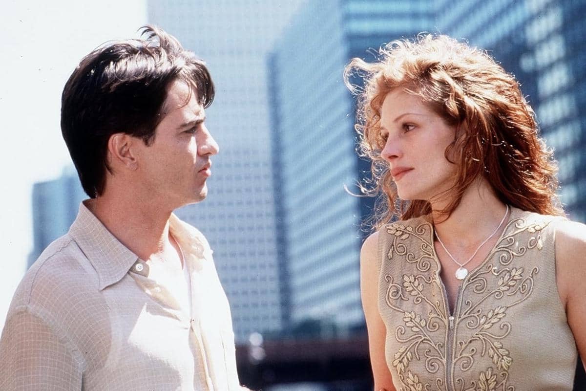 7 Film Romcom yang Ternyata Ngeri kalau Dipikir Ulang