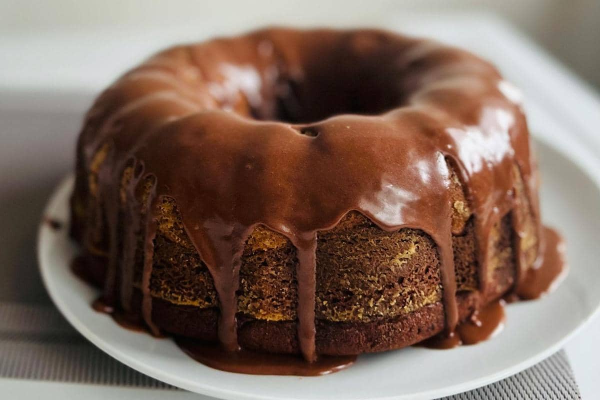 Resep Chocolate Butter Cake Super Moist, Favorit Anak-anak!