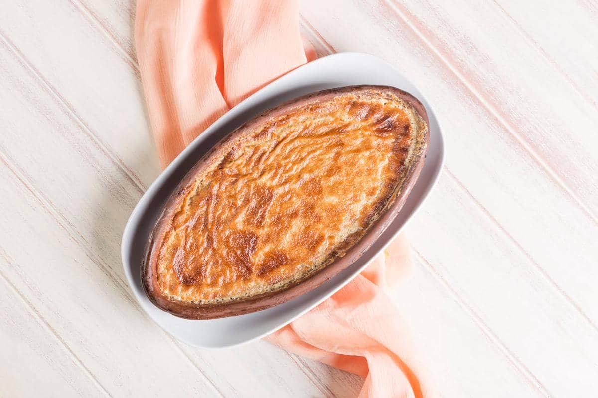 ilustrasi minced meat mashed potatoes
