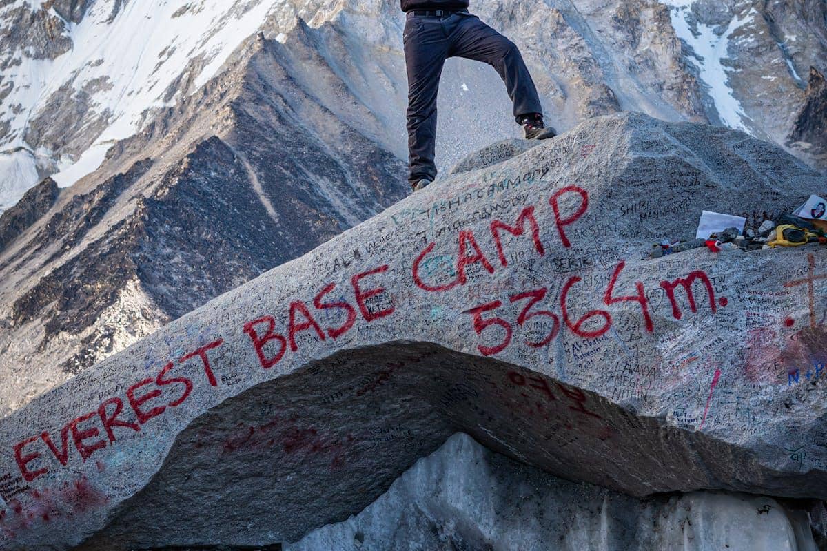 Apa Itu Everest Base Camp?