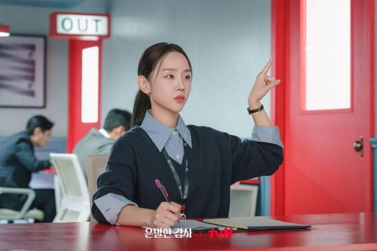 7 Misteri Karakter Joo In A di Drama Filing for Love, Mencurigakan 