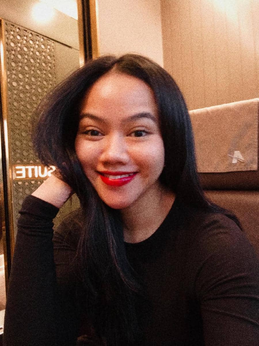 Yura Yunita naik luxury train ke Purwokerto