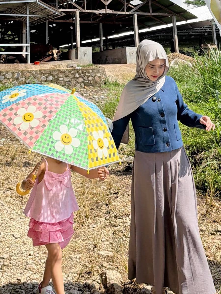 RIa Ricis berburu hewan kurban untuk Idul Adha