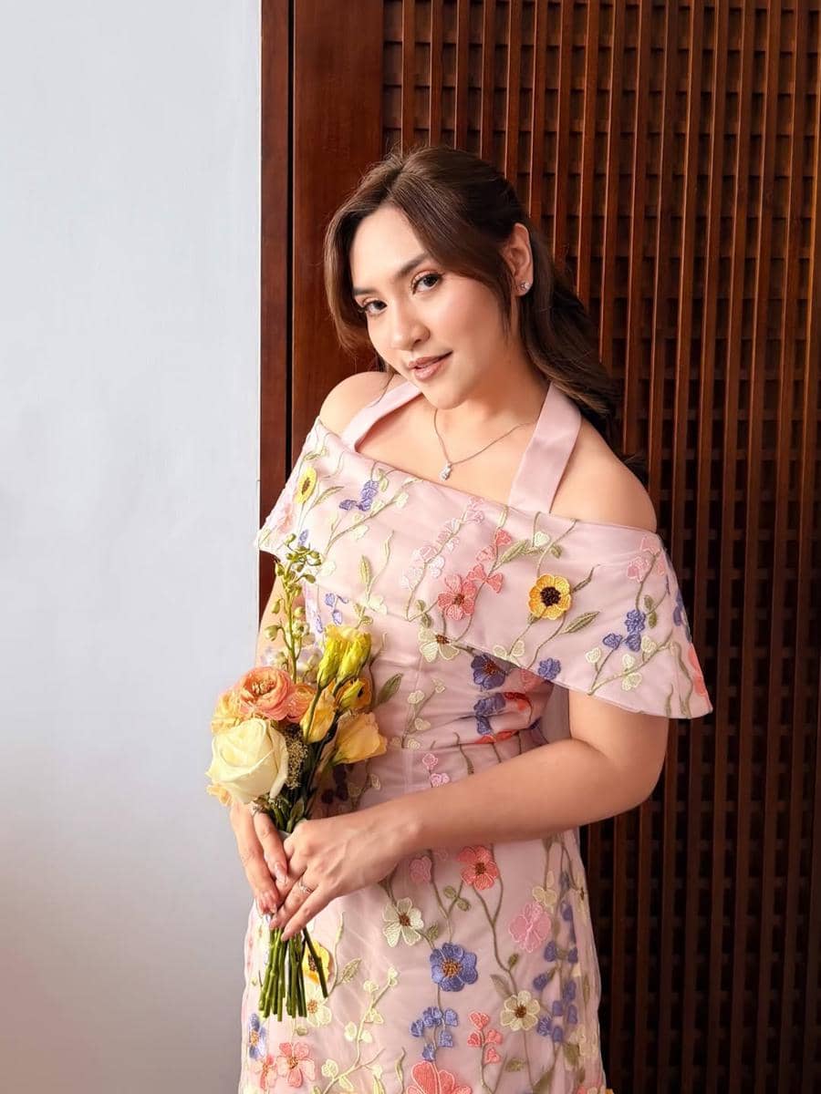  Inspirasi makeup bridesmaid El Rumi-Syifa di Bali 