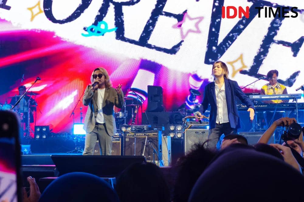 Penampilan J-Rocks saat membawakan lagu-lagu dari RAN di OTW Pestapora 2026