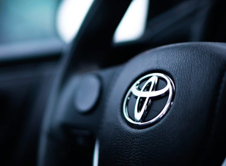 Makna dan Filosofi di Balik Logo Toyota