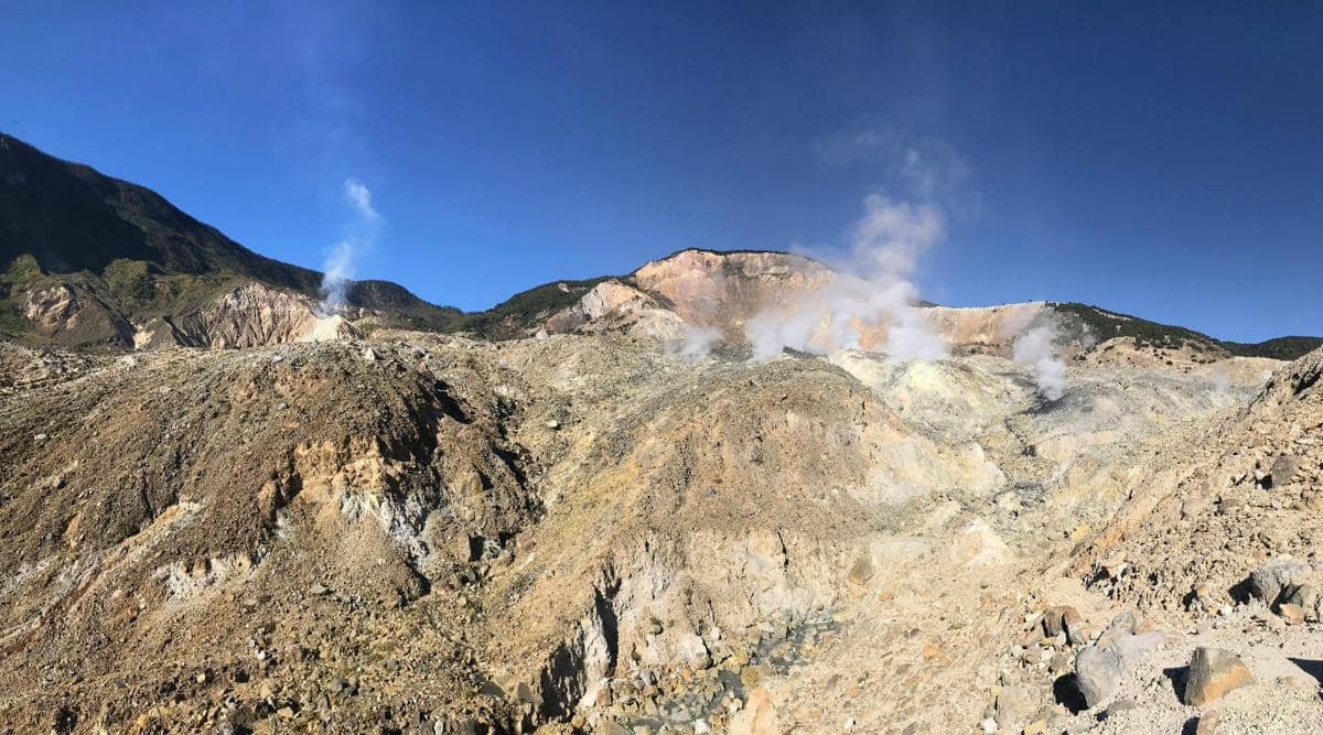 bukit di garut