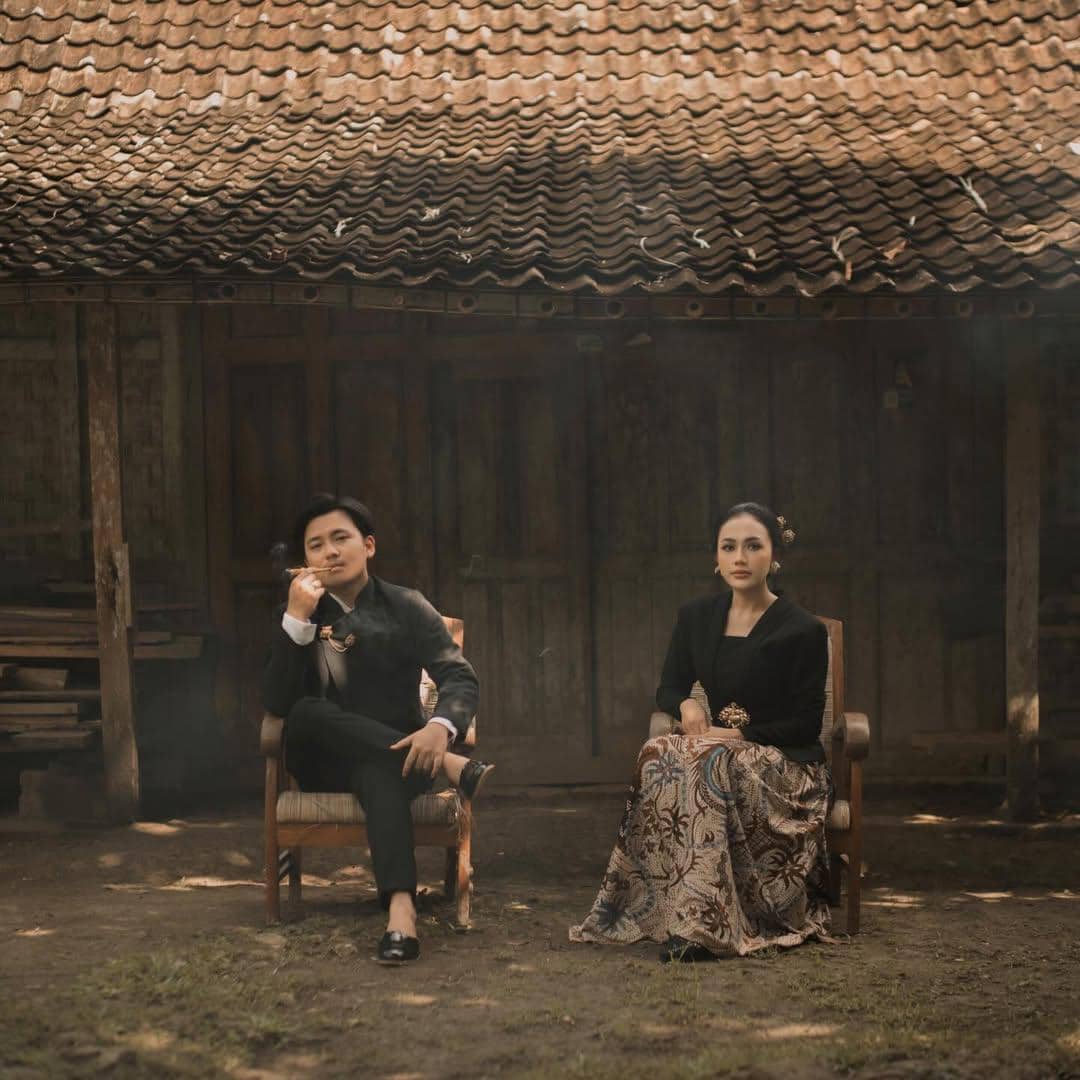 wedding loading⏳#AksaYosikaSah#AksaYosikaMenuaBersamaSelamanya.jpg