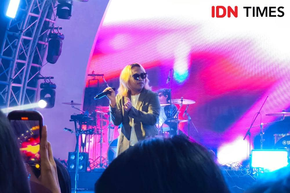 Penampilan J-Rocks saat membawakan lagu-lagu dari RAN di OTW Pestapora 2026