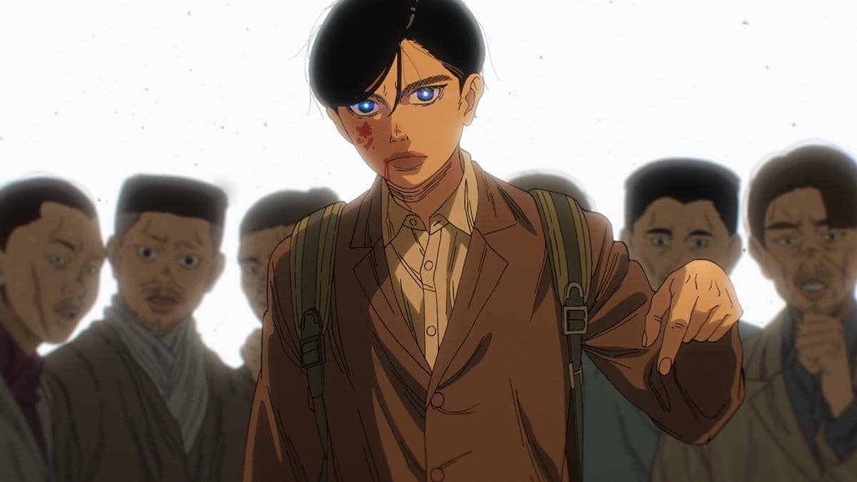 Karakter utama anime Nippon Sangoku dengan wajah terluka dan mata biru tajam berdiri di depan sekelompok pria dengan ekspresi serius.