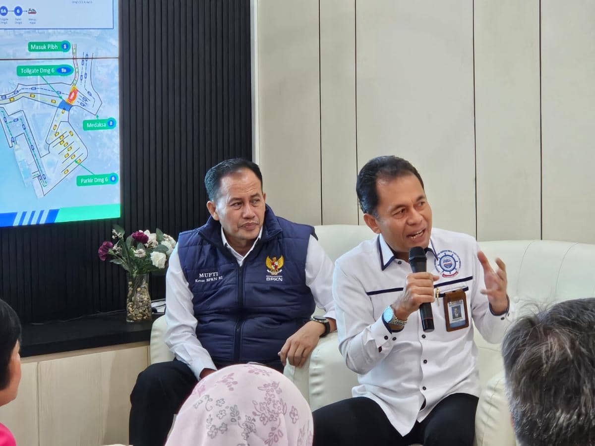 Ketua Umum Dewan Pimpinan Pusat Gabungan Pengusaha Nasional Angkutan Sungai, Danau dan Penyeberangan (DPP GAPASDAP) Khoiri Soetomo 