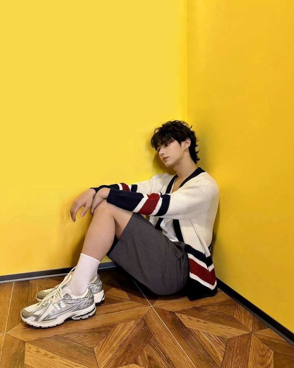 referensi style hangout ala Jun SEVENTEEN 