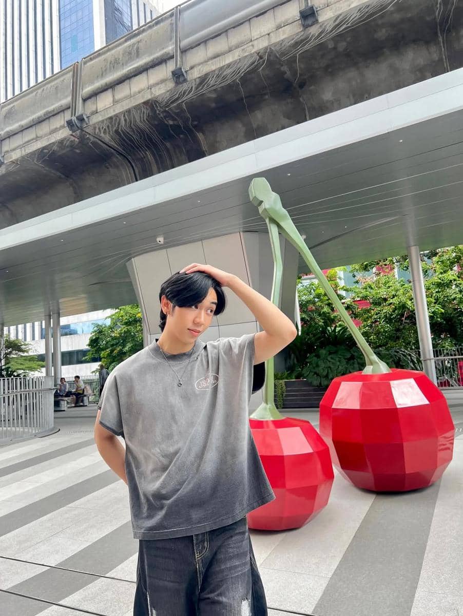 OOTD Day Out ala Louis Thanawin