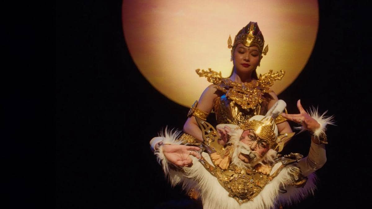 cuplikan video klip "Jatuh Suka"
