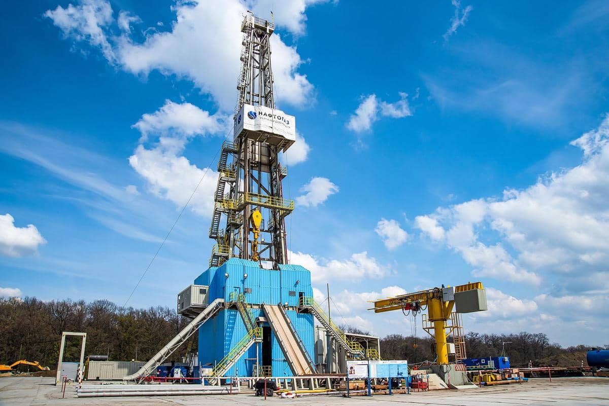 Rusia Serang Situs Produksi Gas Ukraina, 5 Orang Tewas