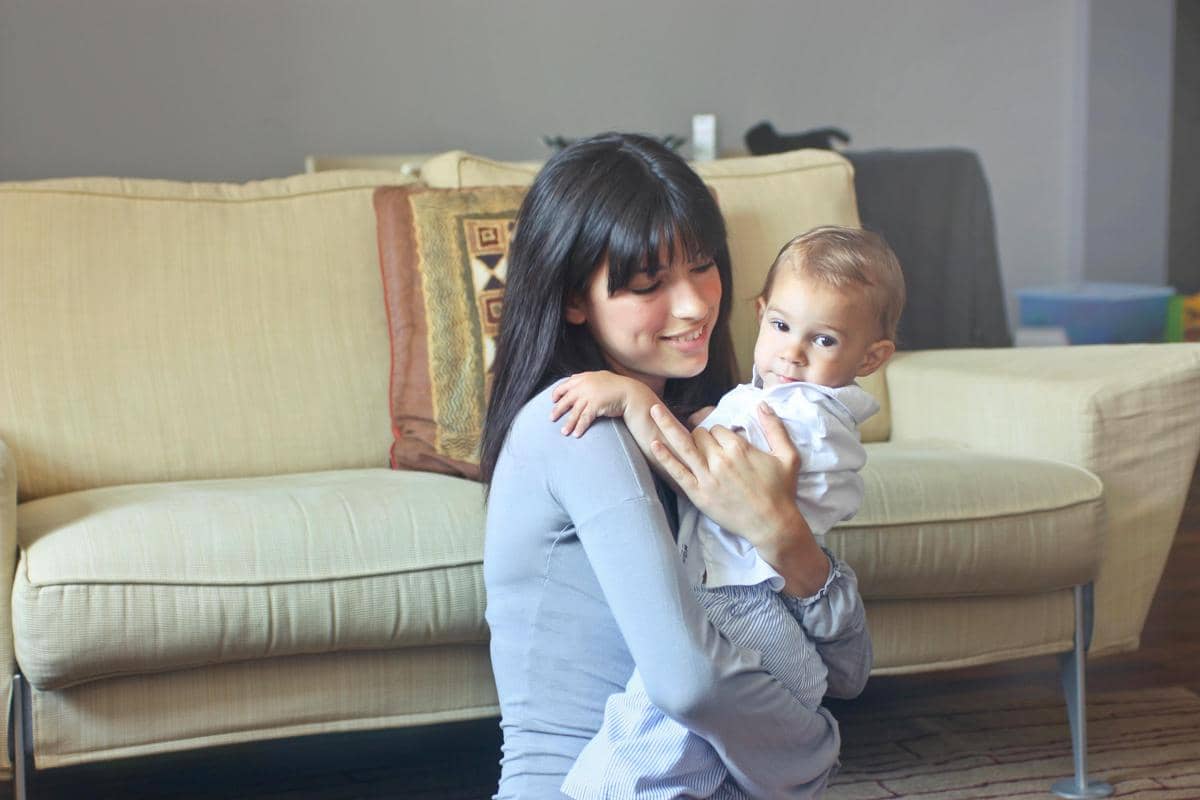 Gak Cuma Jaga Anak, Jobdesk Nanny Ternyata Kompleks!