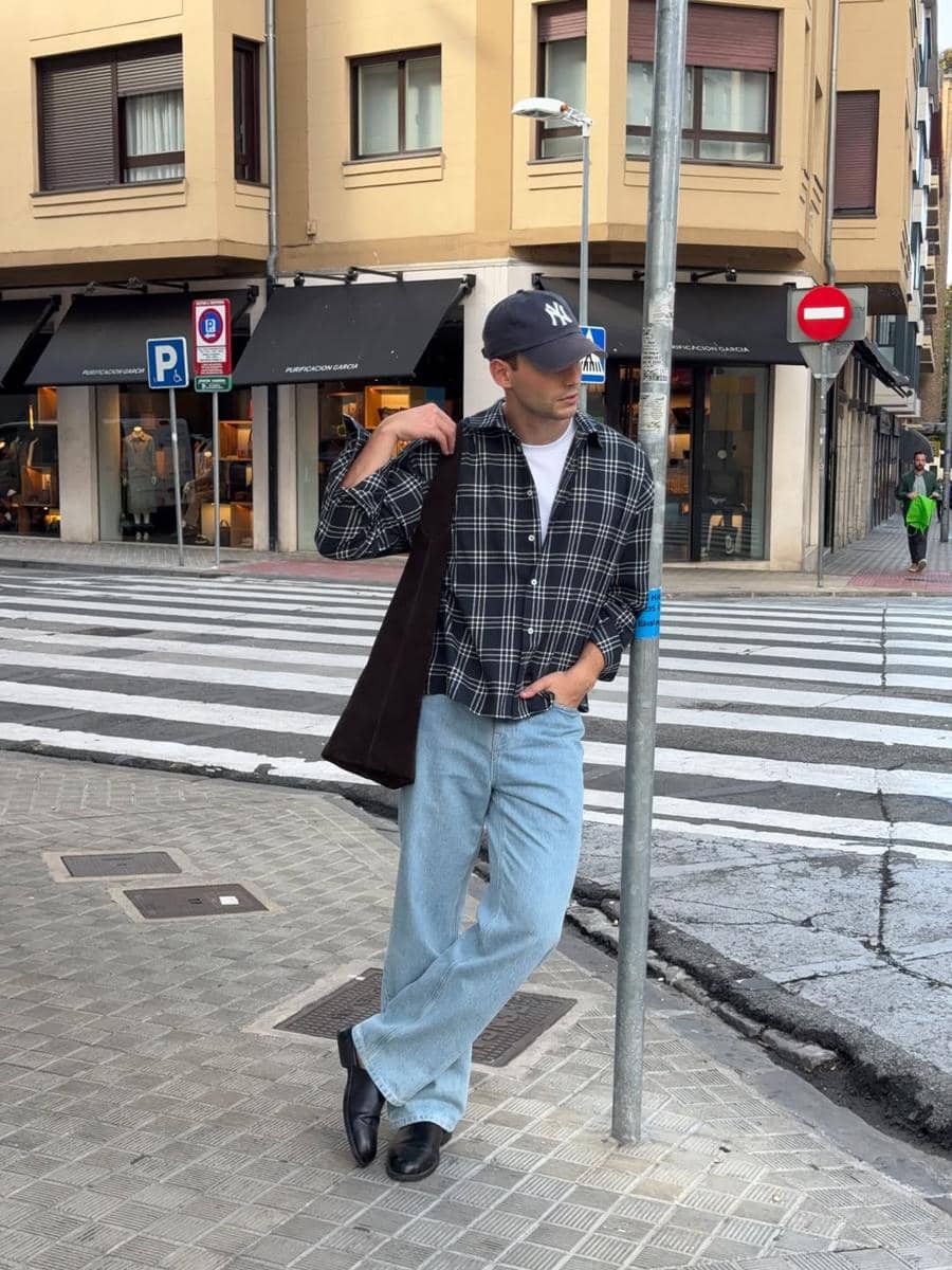 Outfit blue jeans