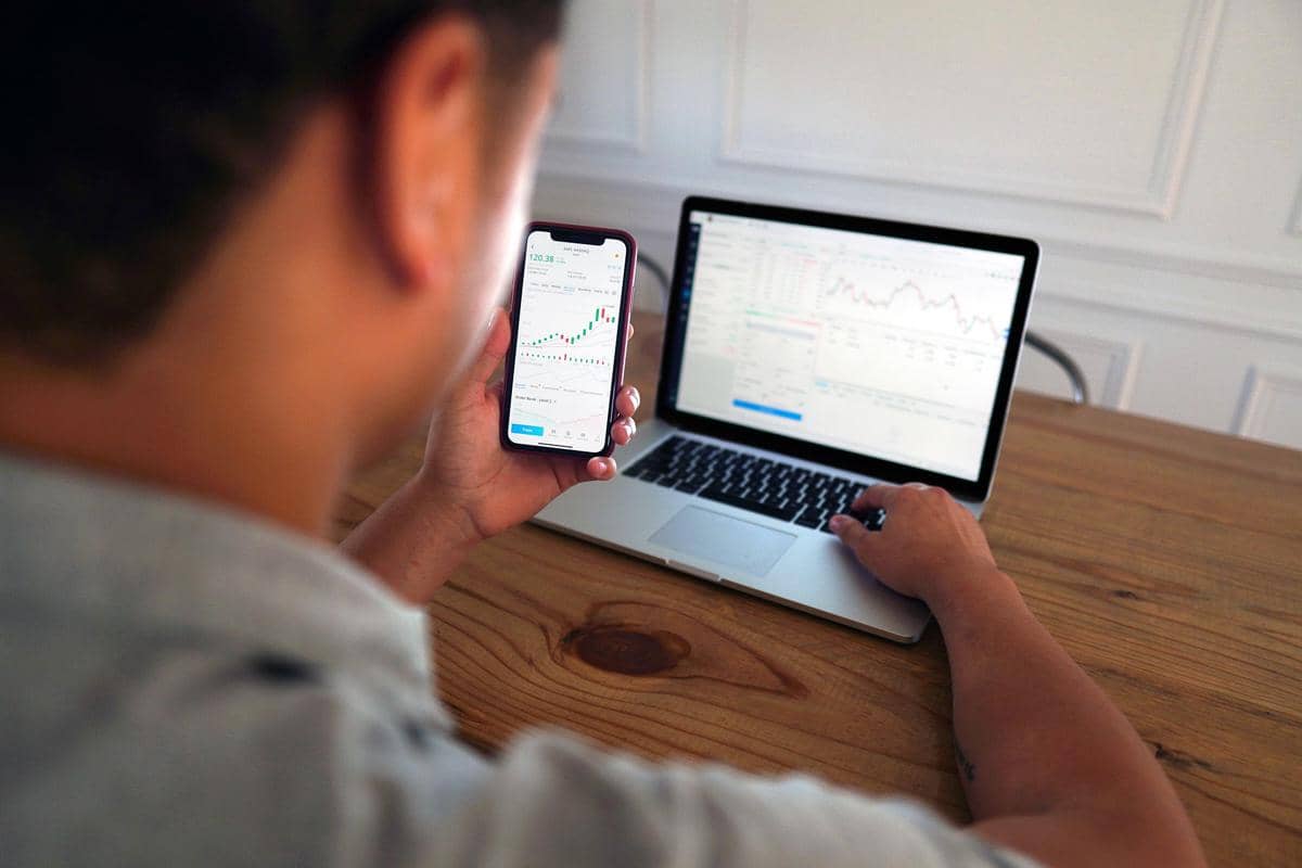 ilustrasi trading
