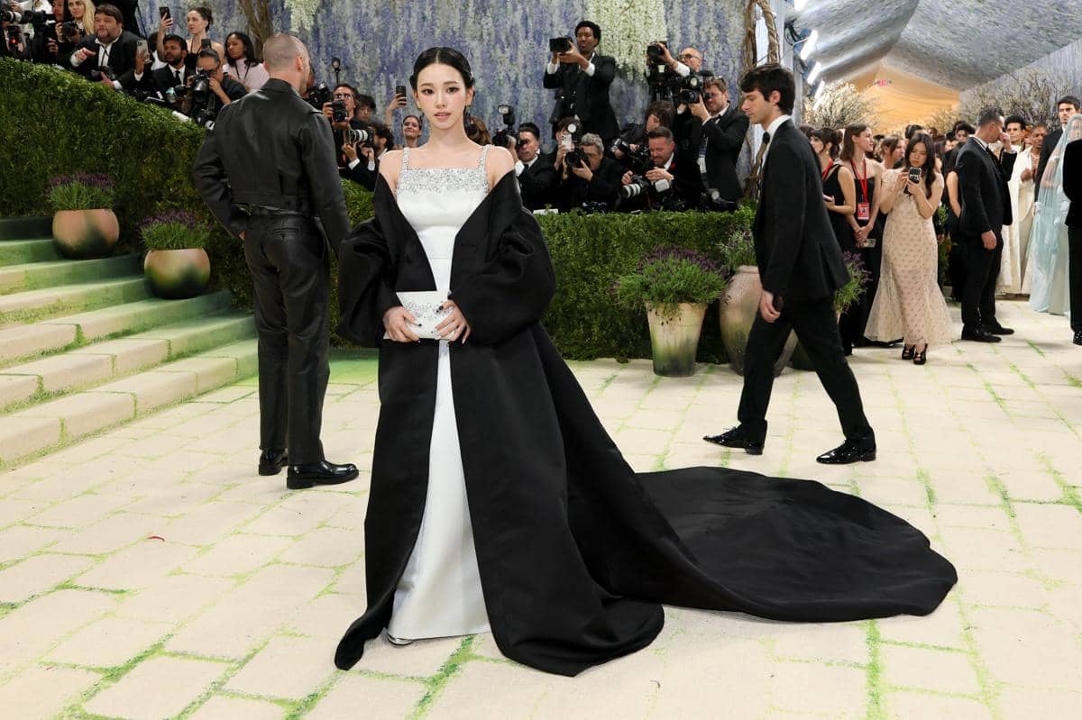 Karina aespa di Met Gala 2026 pada 4 Mei 2026  