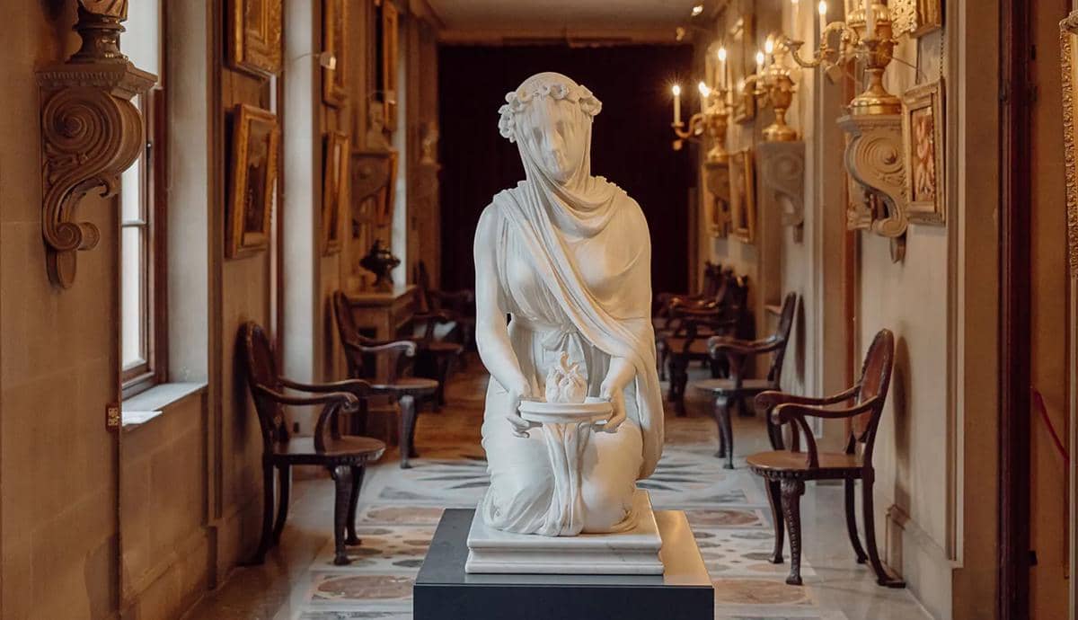 The Veiled Vestal (chatsworth.org)
