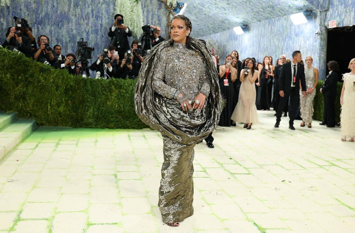 arbadian singer and actress Rihanna arrives for the 2026 Met Gala celebrating "Costume Art" at the Metropolitan Museum of Art, in New York, 