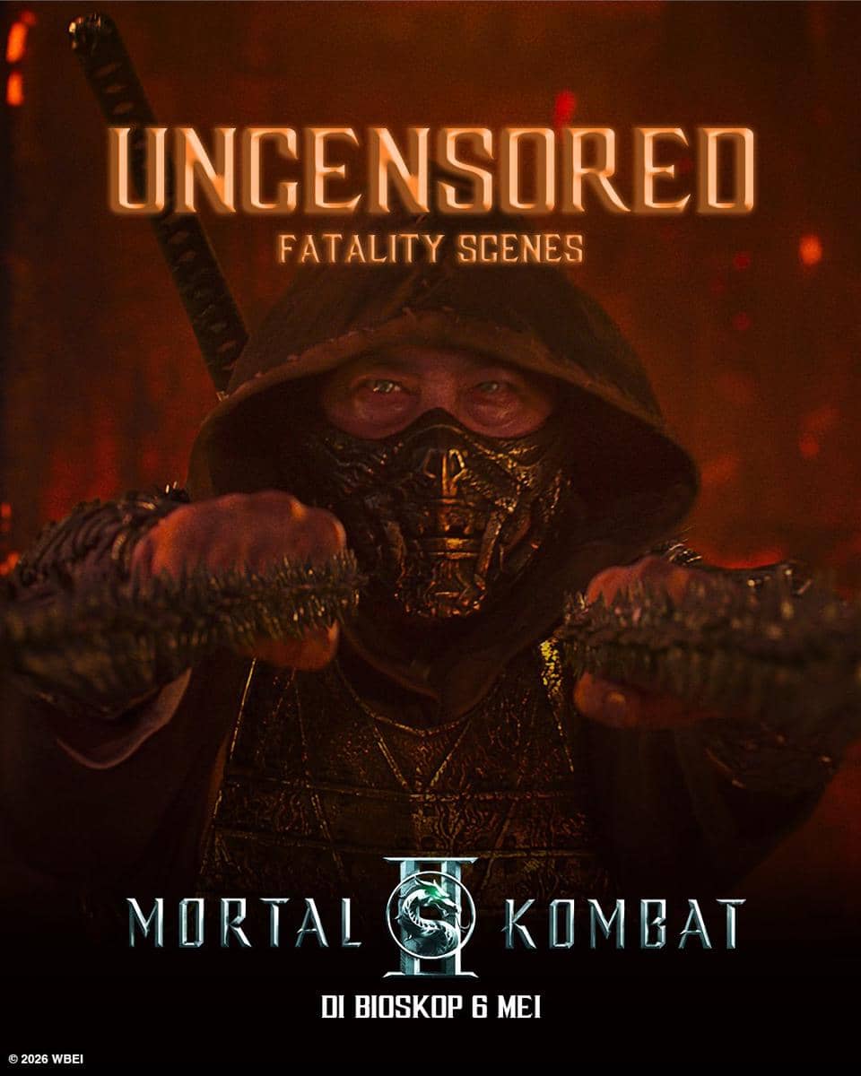 Karakter bertopeng dengan pakaian tempur gelap dari film Mortal Kombat 2 muncul dalam suasana api dengan tulisan Uncensored Fatality Scenes.