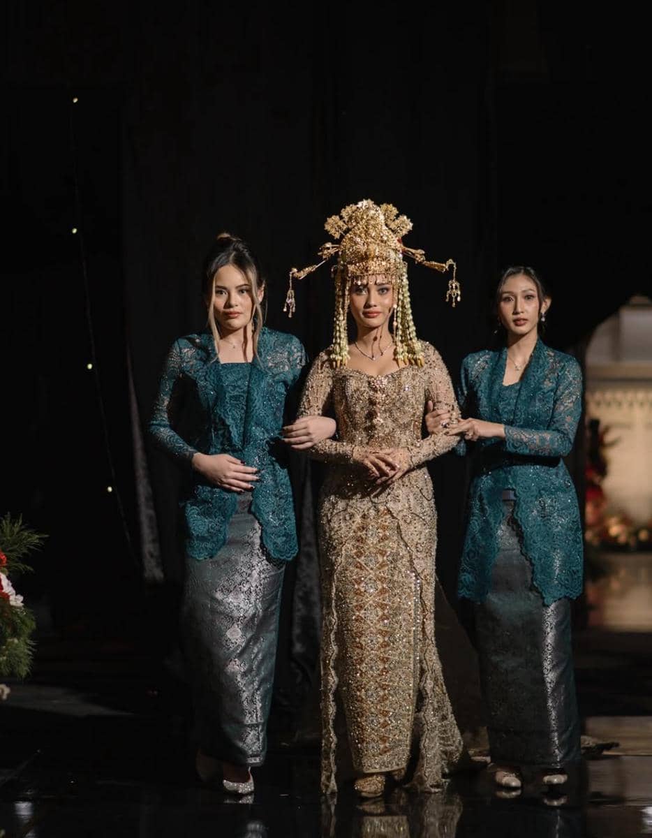 Pernikahan Indian Akbar dan Siska Minbite