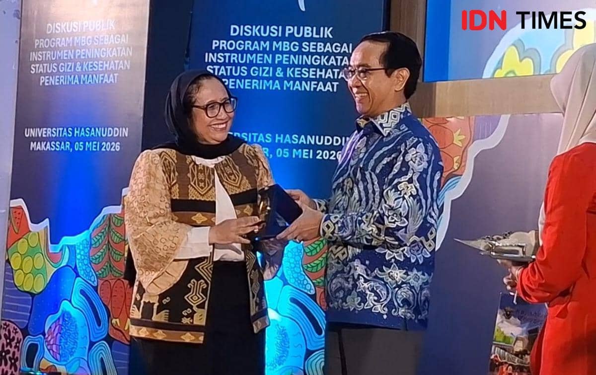 Wakil Kepala Badan Gizi Nasional (BGN), Nanik S Deyang saat berada di Universitas Hasanuddin (Unhas) Makassar, Selasa (5/5/2026). IDN Times/