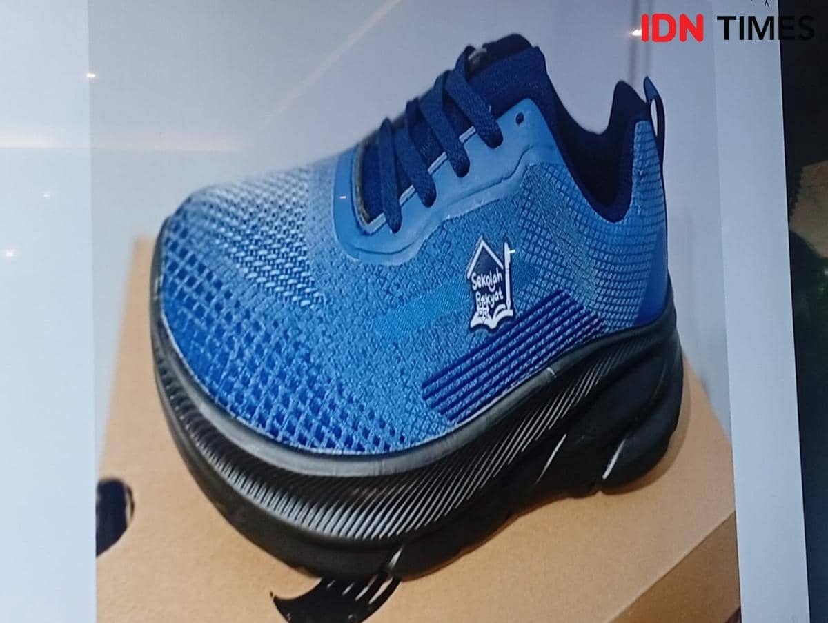 Sepatu Sekolah Rakyat Tak Ada Merek, Wamensos: Custom dengan Spek Khusus