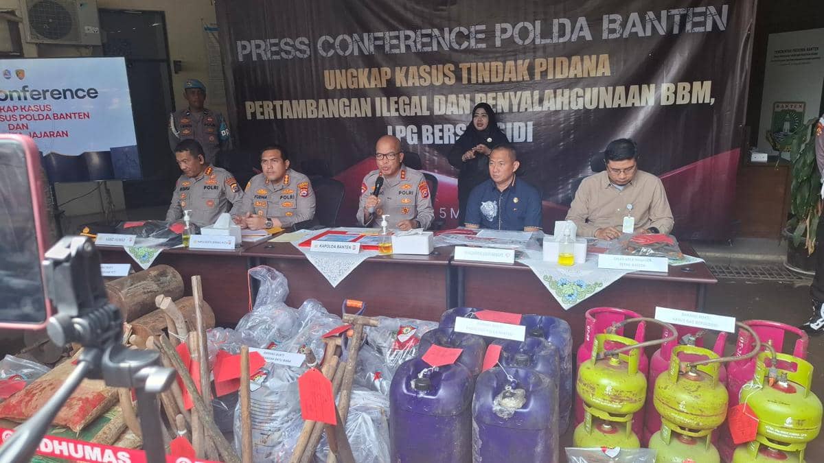 Polda Banten ungkap kasus penimbunan BBM (Dok. Khaerul Anwar)