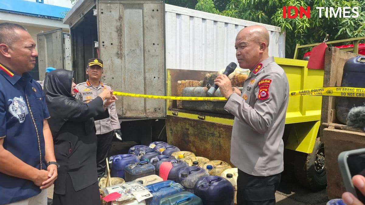 Polda Banten Ungkap Penimbunan BBM Subsidi Ribuan Liter