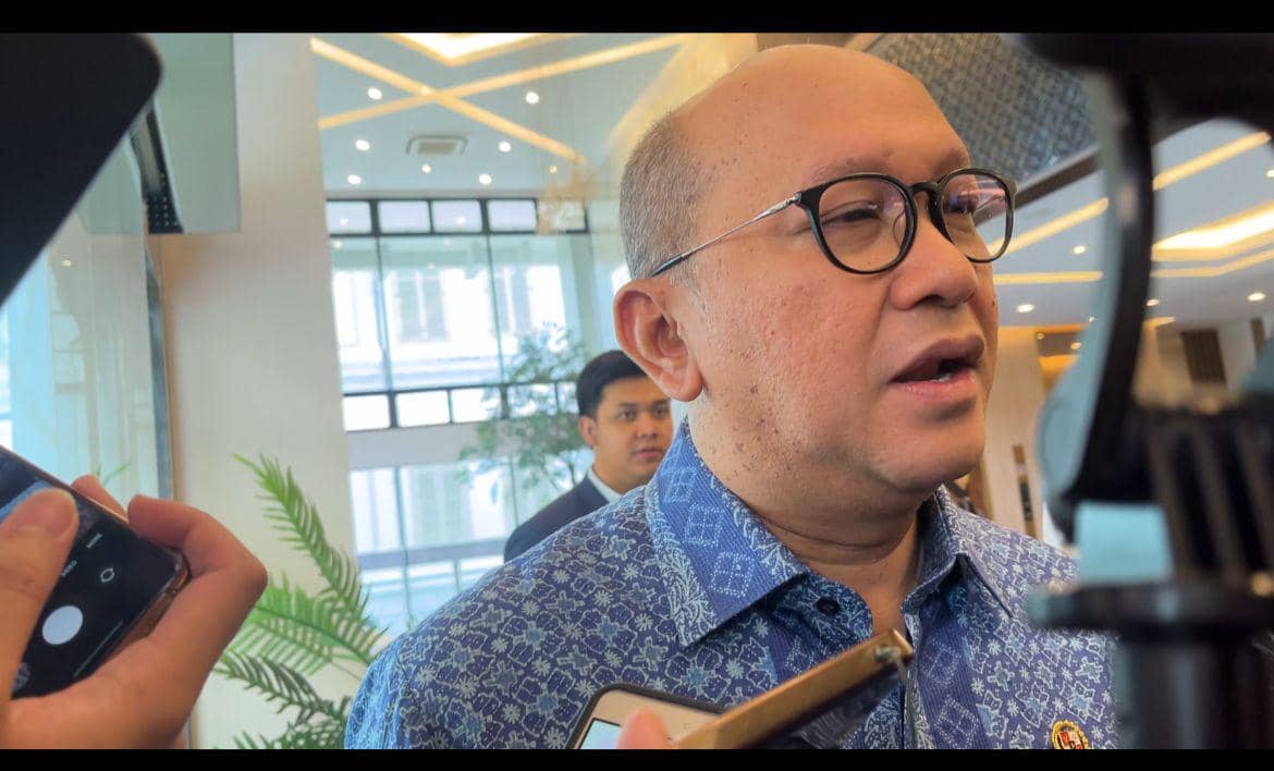 Ekonomi Tumbuh 5,61 Persen, Rosan: Ekonomi Berjalan Sangat Baik