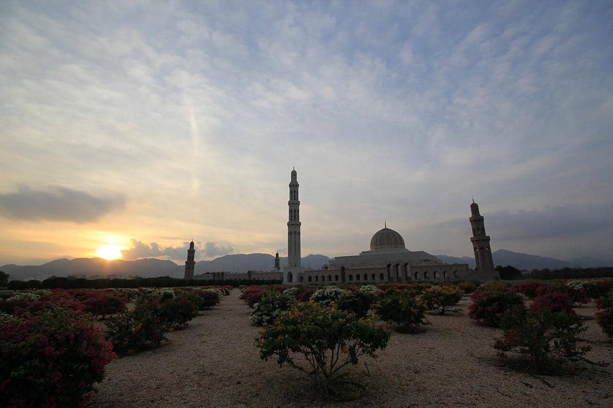 potret Masjid Agung Sultan Qaboos  Muskat, Oman