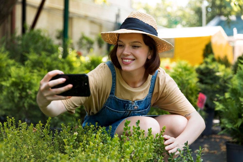 5 Hobi Outdoor yang Bisa Kamu Jual Hasilnya lewat Konten