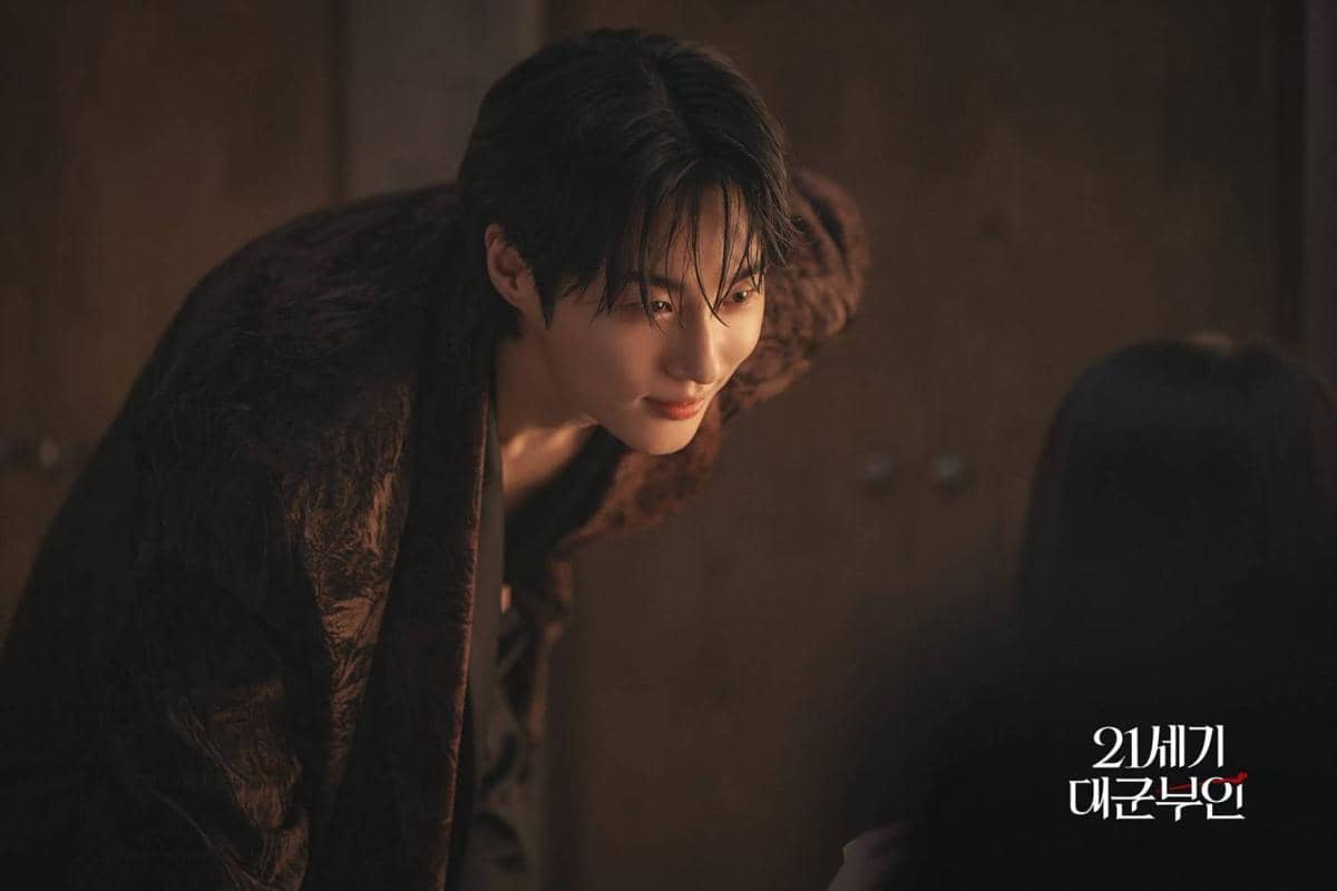 7 Krisis Usai Pernikahan yang Dihadapi Pangeran I An di Perfect Crown