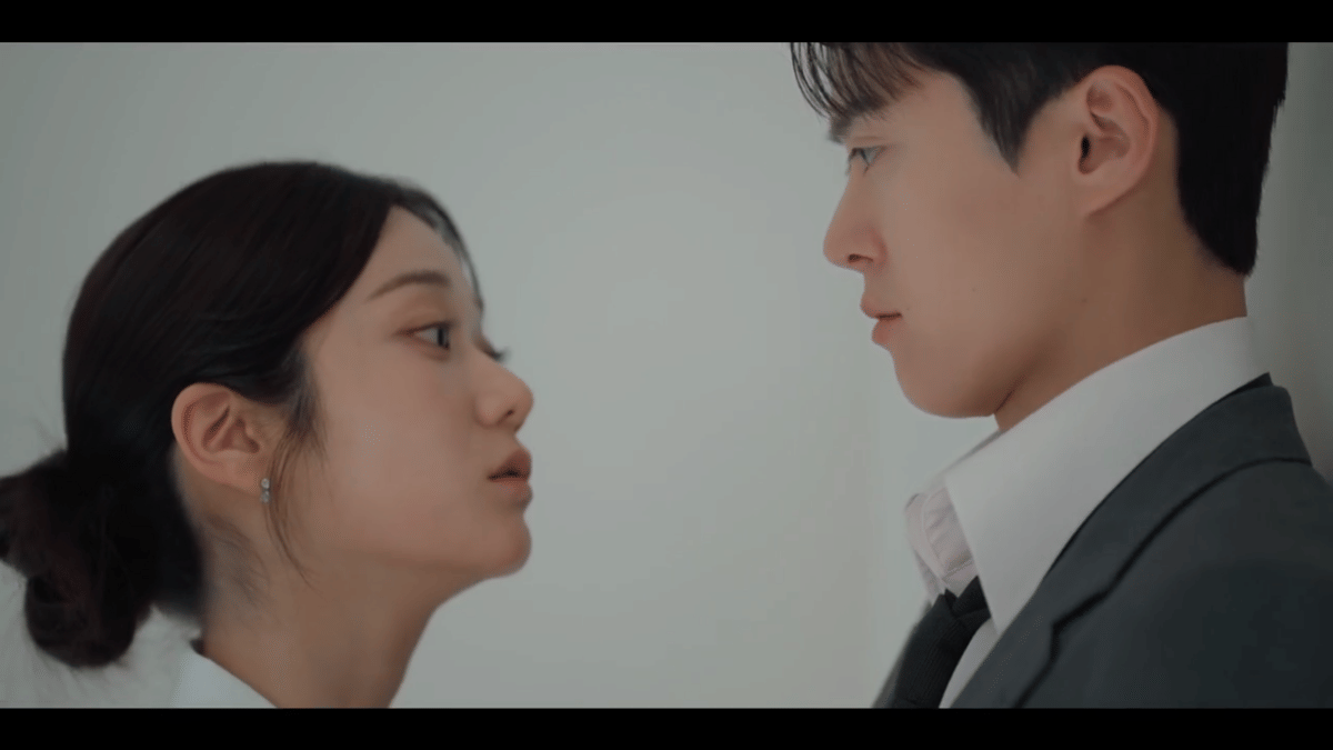 Pyo Young Seo dan Gong Myung di drama Filing for Love