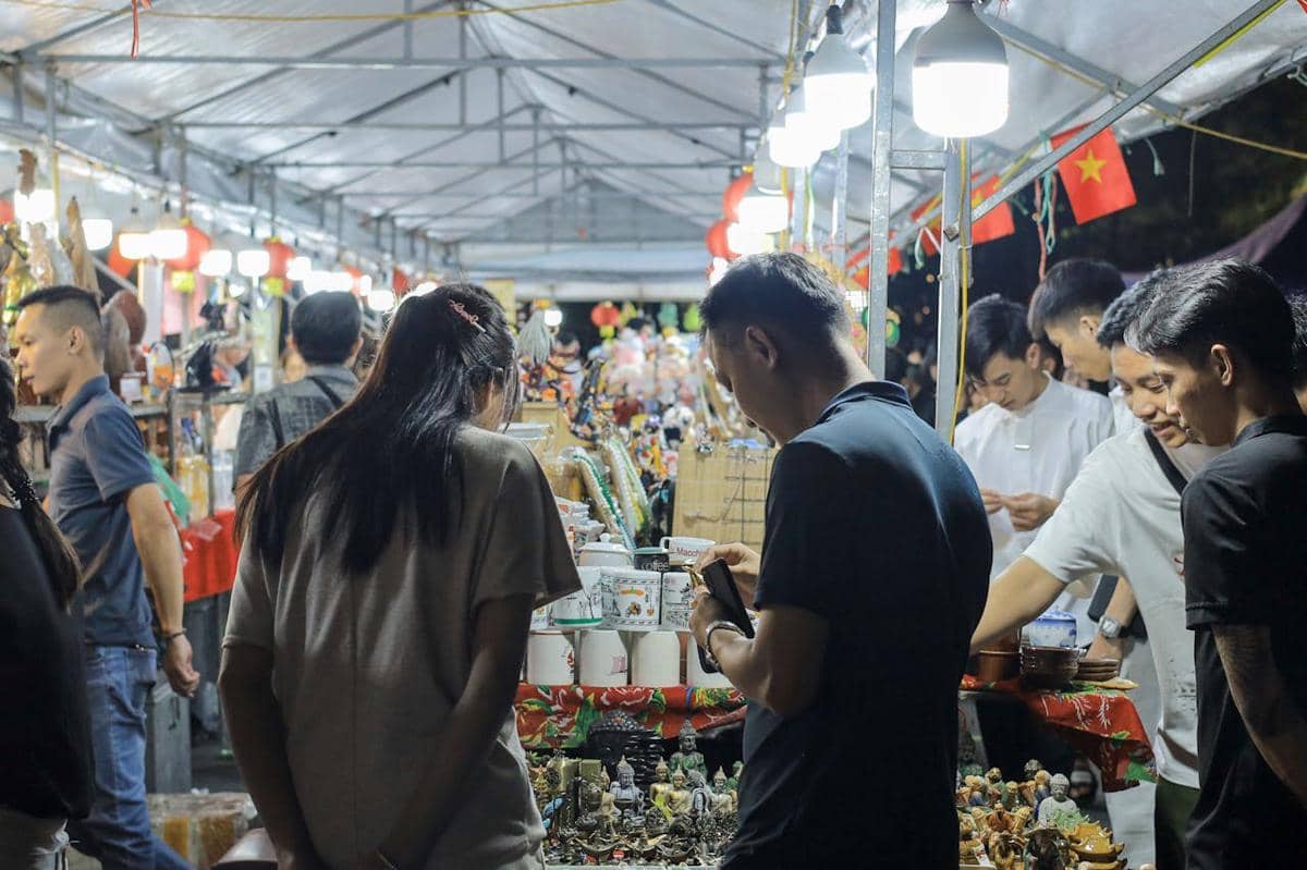 5 Perbedaan Konsumen Loyal dan Konsumen Impulsif, Pebisnis Harus Paham