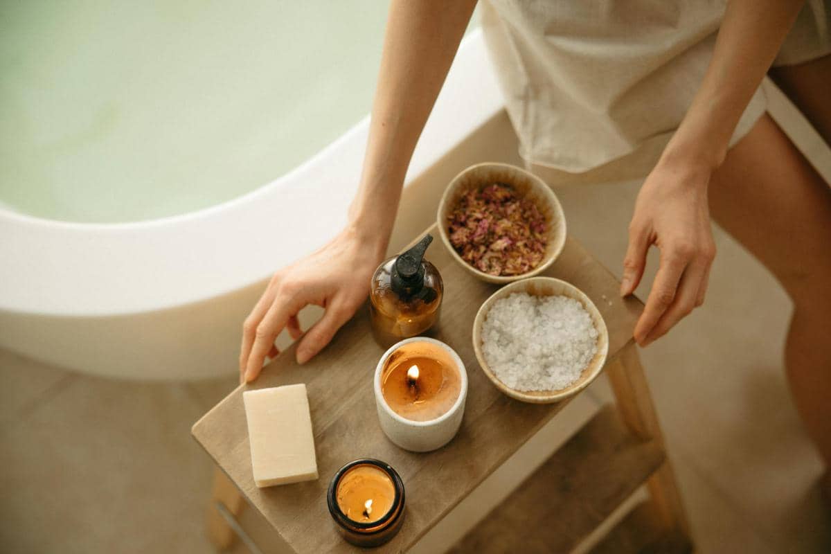 Lelah dan Stres? Coba Rahasia Bath Salt Buatan Sendiri Ini
