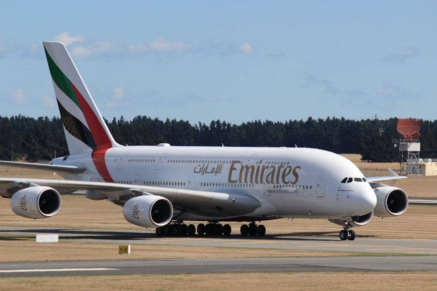 pesawat Emirates
