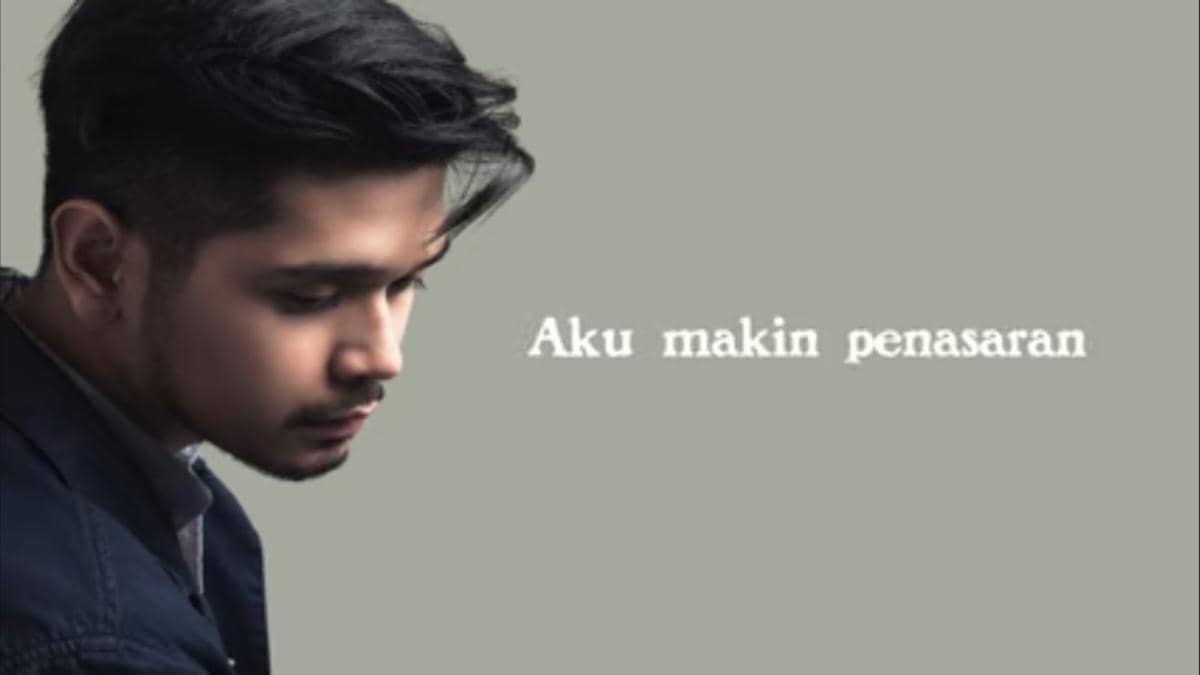 cuplikan video lirik "Katakanlah"