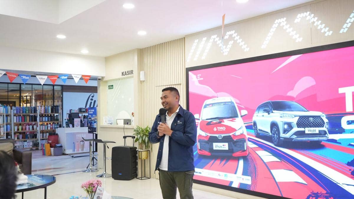 Toyota Space Pamerkan Veloz Hybrid hingga GR86